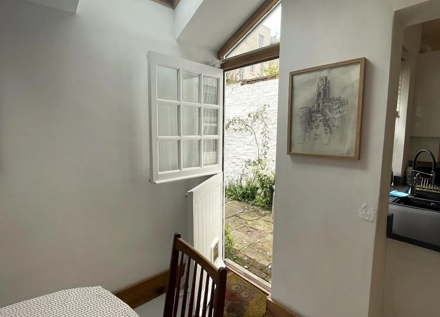 Harmonious Home In The Heart Of Clifton Village Bristol United Kingdom